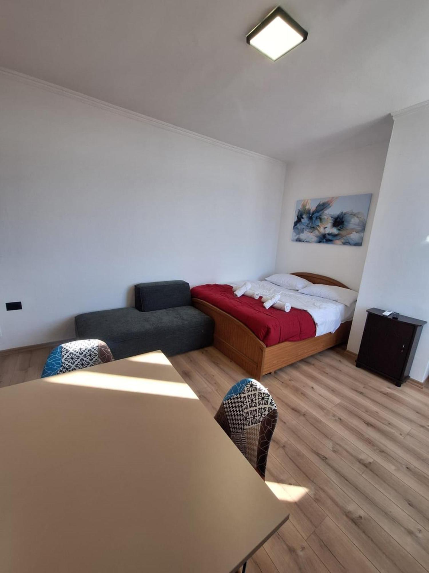 Albania Apartment Comfort Near Tirana City Center Ngoại thất bức ảnh