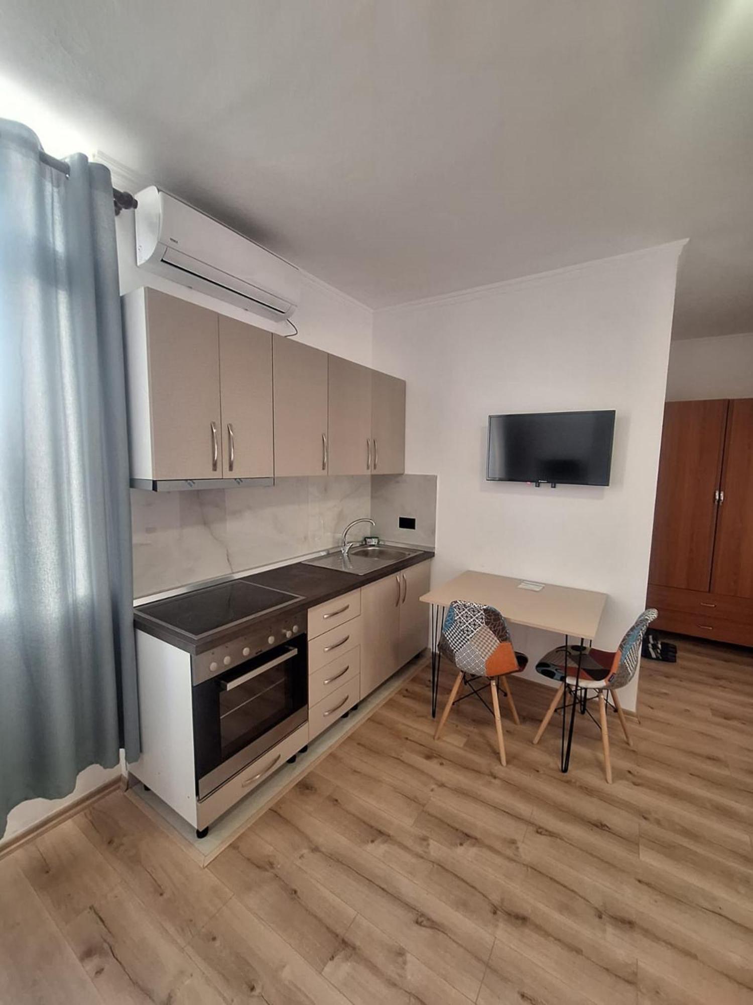 Albania Apartment Comfort Near Tirana City Center Ngoại thất bức ảnh